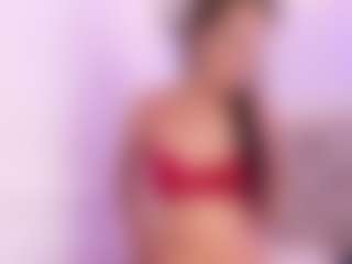 Live cam show with Chelseylewis - College MILF on Camsoda Late Night