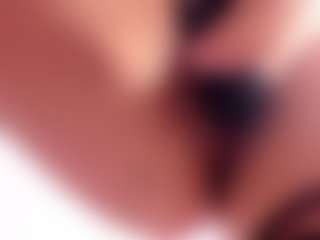 Chelseylewis's Live Sex Cam Show