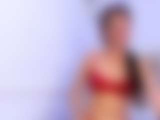 Chelseylewis MILF webcam performer live streaming