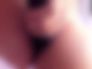 Live cam show with Chelseylewis - Normal on Camsoda