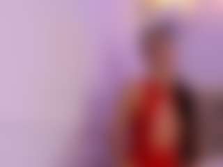 Live cam show with Chelseylewis - Petite MILF on Gym Cam Girls