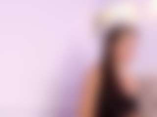 Live cam show with Chelseylewis - Petite on Camsoda