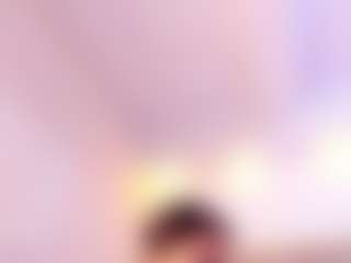 Live cam show with Chelseylewis - Brown Hair MILF on Camsoda