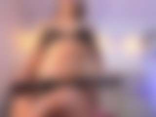 Chelseylewis's Live Sex Cam Show