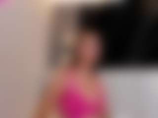 Live cam show with Chelseylewis - Small Tits Brown Hair on liverealitysex.com
