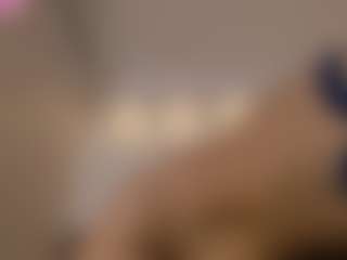 Chelseylewis's Live Sex Cam Show
