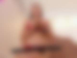 Chelseylewis's Live Sex Cam Show