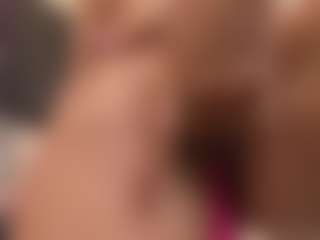 Chelseylewis's Live Sex Cam Show