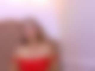 Live cam show with Chelseylewis - Petite MILF on mypornchat.com