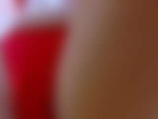 Live cam show with Chelseylewis - Petite MILF on pussylord.com
