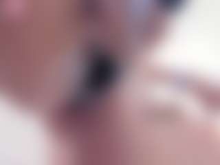 Live cam show with Chelseylewis - College MILF on Strip Flash - Live Sex Shows