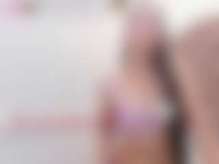 Live cam show with Chelseylewis - Thin on Camsoda