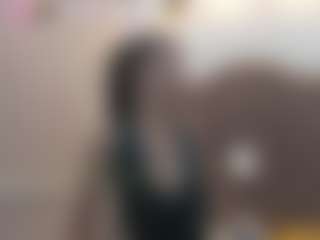 Live cam show with Chelseylewis - Creamy on xfollow cams