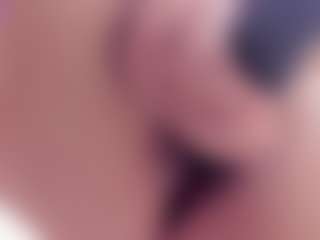 Live cam show with Chelseylewis - Toys MILF on sexylive.show