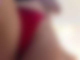 Live cam show with Chelseylewis - Spanks on xplaylive.com