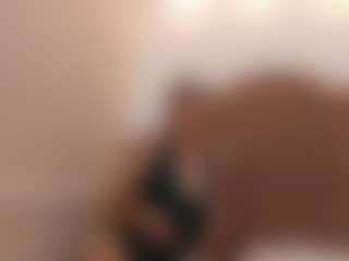 Live cam show with Chelseylewis - Upskirt on https://playwithruby.com