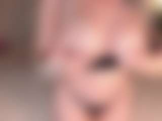 Danielle Kitten's Live Sex Cam Show