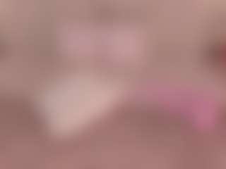 Live cam show with Danielle Kitten - Pornstar Brown Eyes on live18s.com