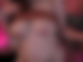 Live cam show with Lila Ellis - Curvy on crypto-cams