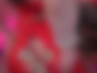 Live cam show with Lila Ellis - Curvy on Gym Cam Girls