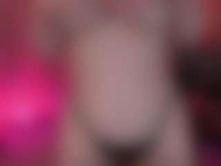 Live cam show with Lila Ellis - Big Tits on AdultVida.com