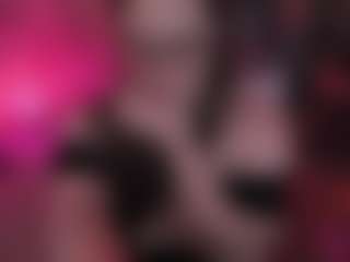 Live cam show with Lila Ellis - Tease on Camsoda