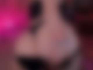 Live cam show with Lila Ellis - BBW on Hubzter Live