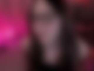 Live cam show with Lila Ellis - Freaky on Camiplay Live
