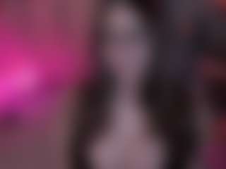 Live cam show with Lila Ellis - Shake on CamwithHer