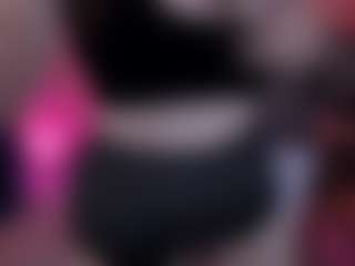 Live cam show with Lila Ellis - Pale on Hubzter Live