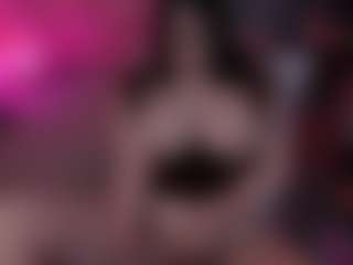 Live cam show with Lila Ellis - Dirty Talk on Camsoda