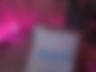 Live cam show with Lila Ellis - Latex on 1on1-livenow