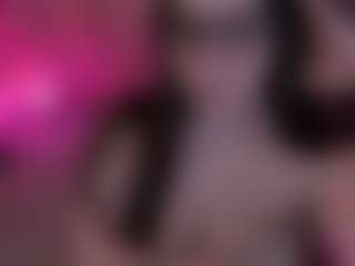 Live cam show with Lila Ellis - Freaky on Camsoda