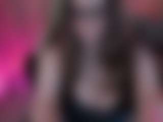 Live cam show with Lila Ellis - BBW on xDating
