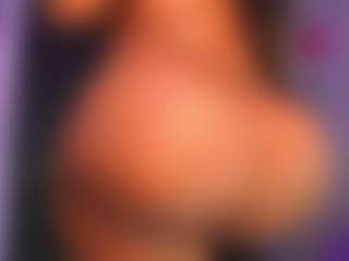 Live cam show with Rox Thee Stallion - Lovense Brown Hair on pussylord.com