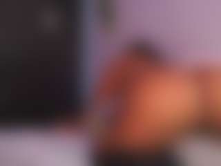 Live cam show with Rox Thee Stallion - Strip on SquirtSoMuch