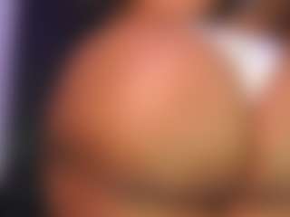 Live cam show with Rox Thee Stallion - Lush Brown Hair on Dolls Live