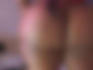 Live cam show with Rox Thee Stallion - Dildo Brown Hair on Dare Cams