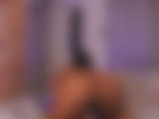 Live cam show with Rox Thee Stallion - Anal Brown Hair on Camsoda
