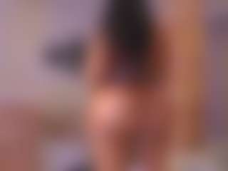 Live cam show with Rox Thee Stallion - Shaved on Camsoda