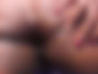 Live cam show with Madison - BBW on milfzrlive.com
