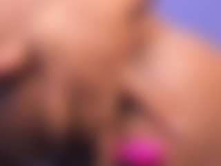 Madison's Live Sex Cam Show