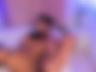 Live cam show with Madison - Black Small Tits on nudelive.tv