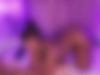 Live cam show with Madison - Oil on Camsoda