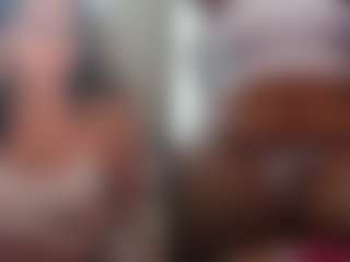 StephanieSaint's Live Sex Cam Show