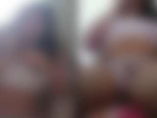 StephanieSaint's Live Sex Cam Show