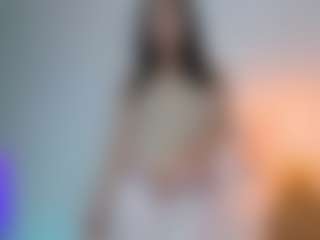 Live cam show with Anya_Volkov - Facial Piercings on AdultVida.com