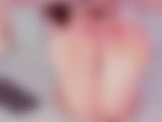 Live cam show with Janna - Blowjob on sexylive.show
