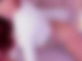 Live cam show with Janna - Brown Eyes MILF on CamClone