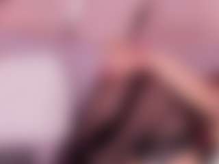 Live cam show with Janna - Natural on hrnylive.com